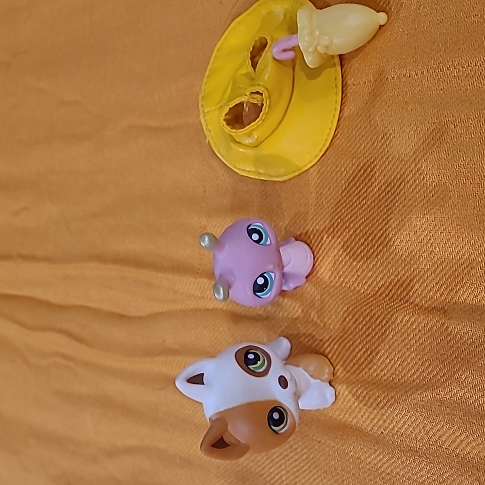 LITTLEST PET SHOP